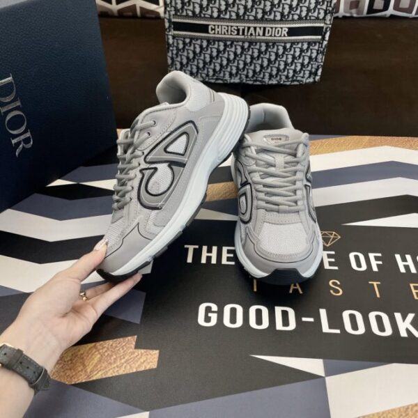 Dior Sneaker - Image 9