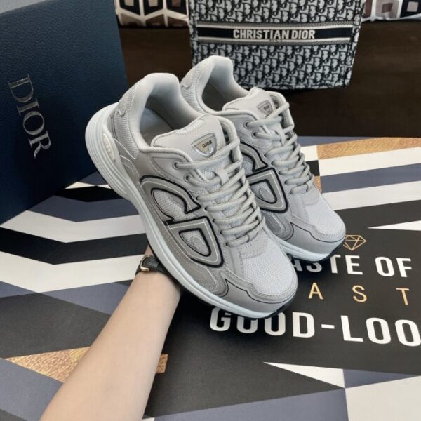 Dior Sneaker - Image 7