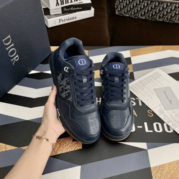 Dior Sneaker - Image 7
