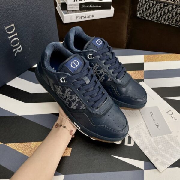 Dior Sneaker - Image 6