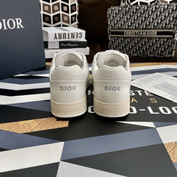 Dior Sneaker - Image 4