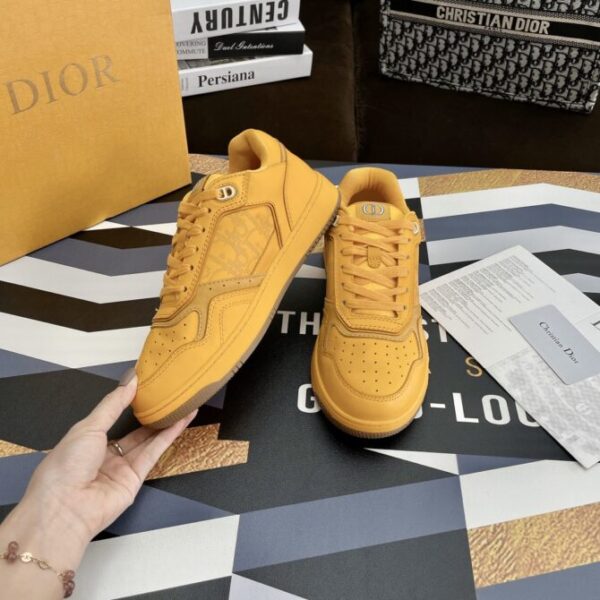 Dior Sneaker - Image 9
