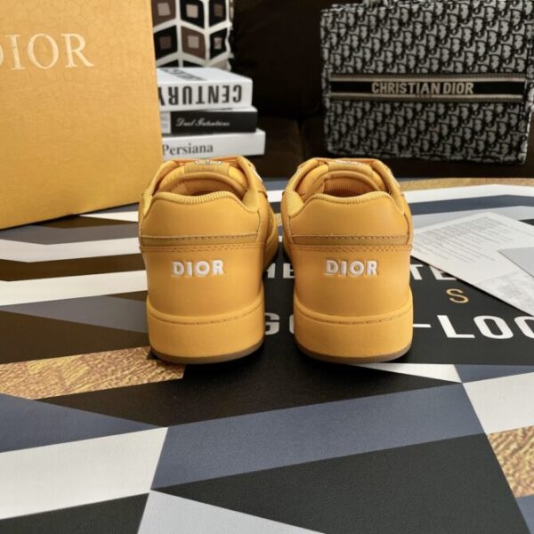 Dior Sneaker - Image 4