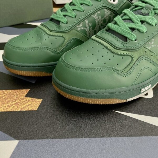 Dior Sneaker - Image 5