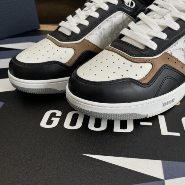 Dior Sneaker - Image 5
