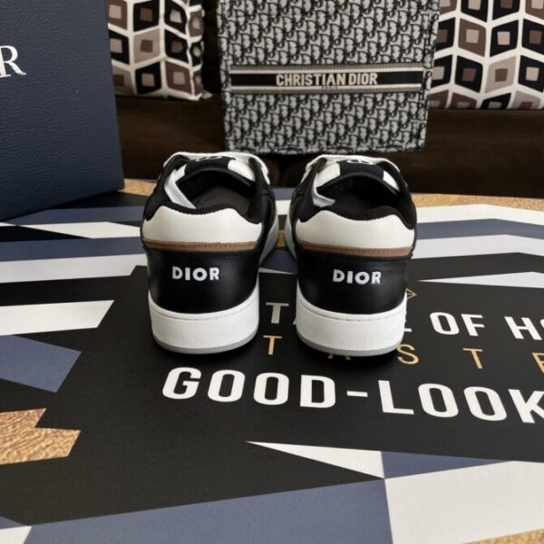 Dior Sneaker - Image 3