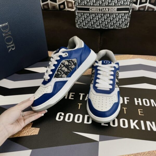 Dior Sneaker - Image 9