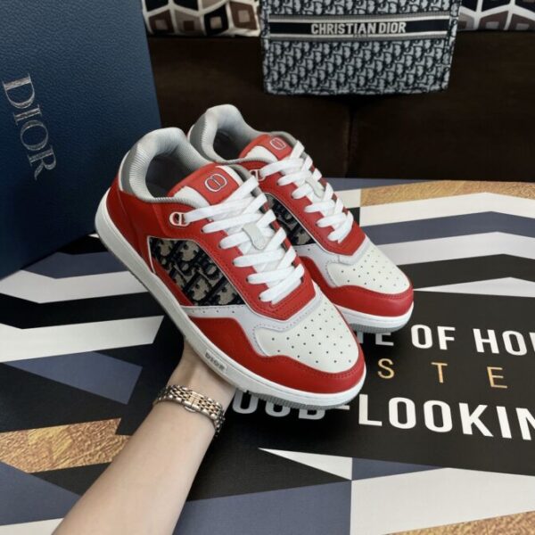 Dior Sneaker - Image 6