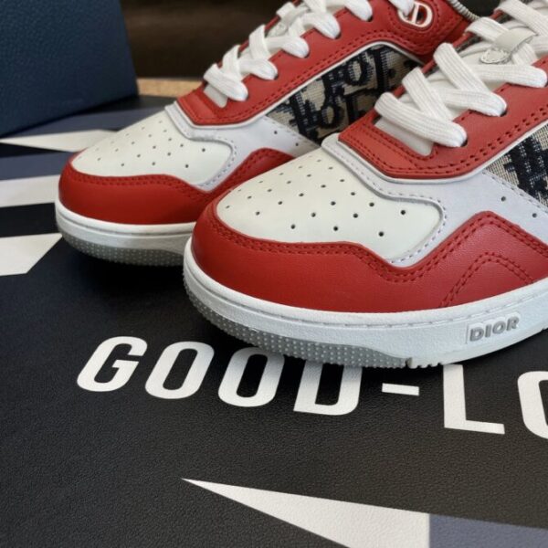Dior Sneaker - Image 5