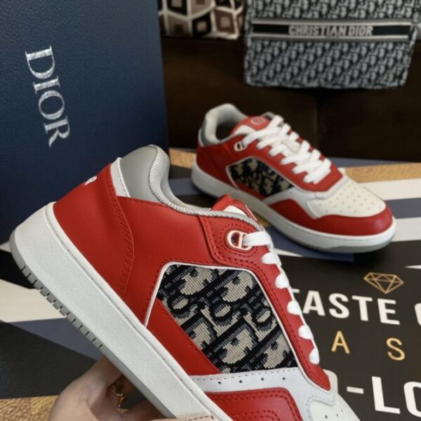 Dior Sneaker - Image 4