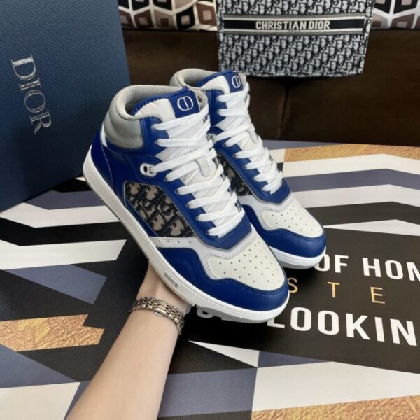 Dior Sneaker - Image 7