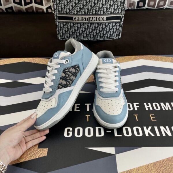 Dior Sneaker - Image 9