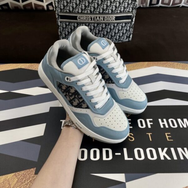 Dior Sneaker - Image 7