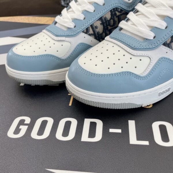Dior Sneaker - Image 6