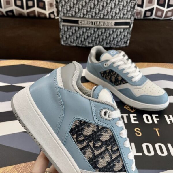 Dior Sneaker - Image 5