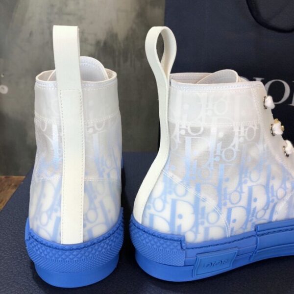 Dior Sneaker - Image 4
