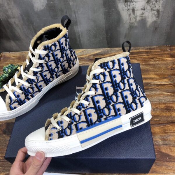 Dior Sneaker - Image 2