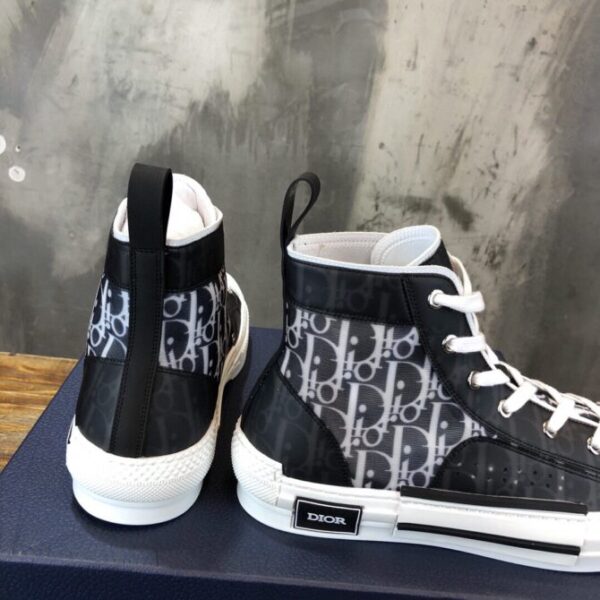 Dior Sneaker - Image 5