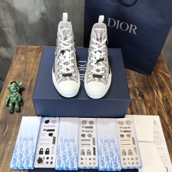 Dior Sneaker - Image 2