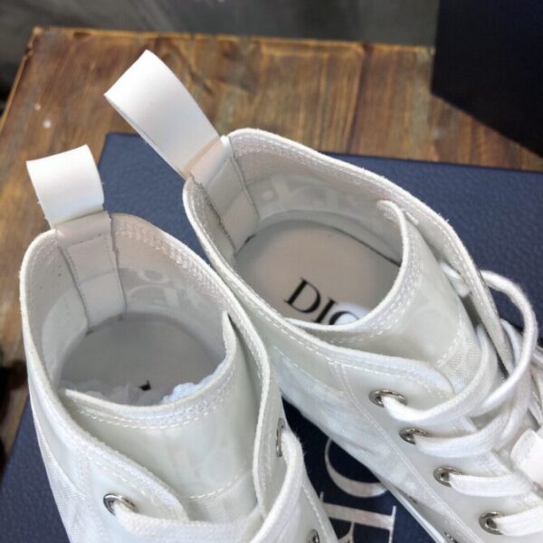 Dior Sneaker - Image 4