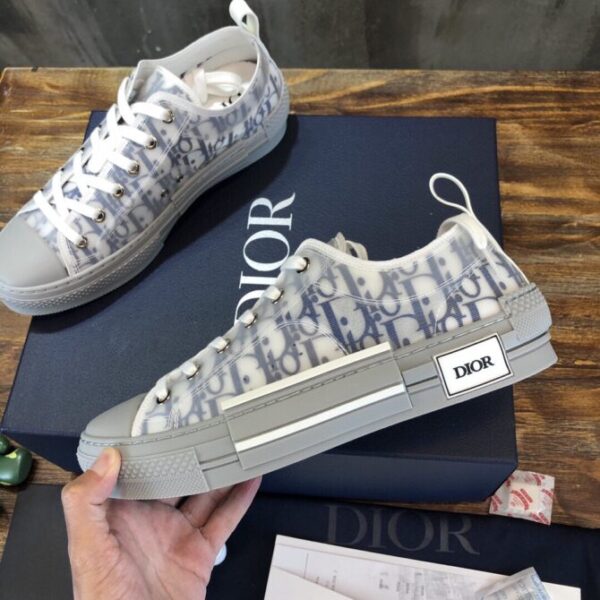 Dior Sneaker - Image 9
