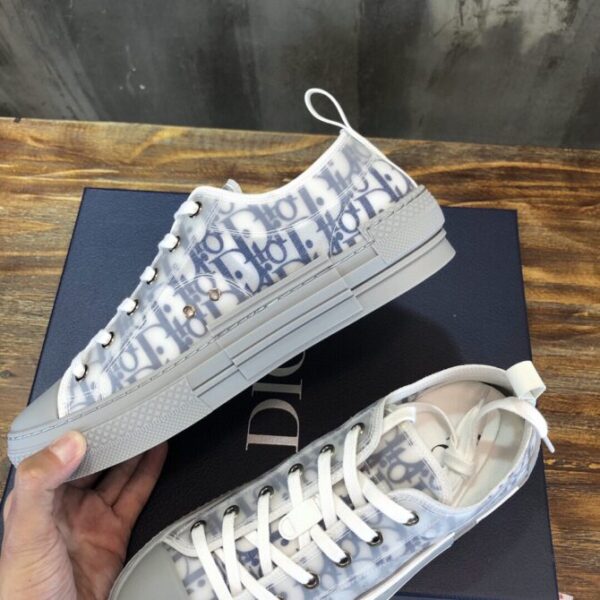 Dior Sneaker - Image 8
