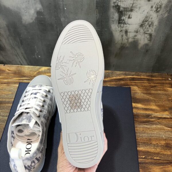 Dior Sneaker - Image 3