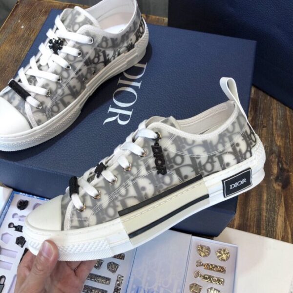 Dior Sneaker - Image 9