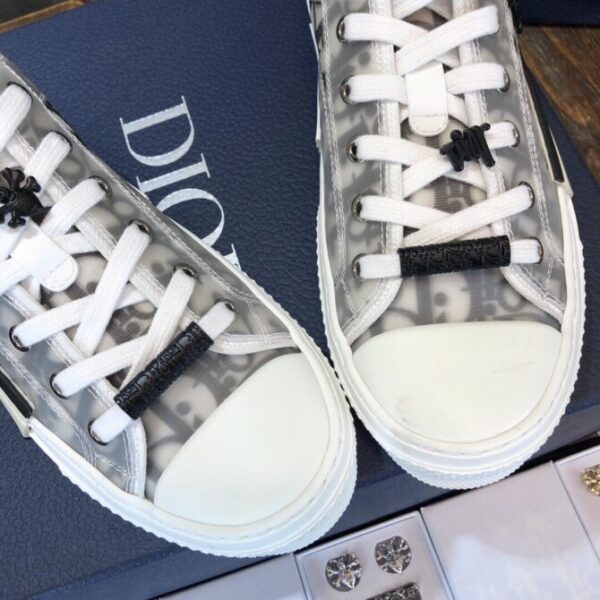 Dior Sneaker - Image 7