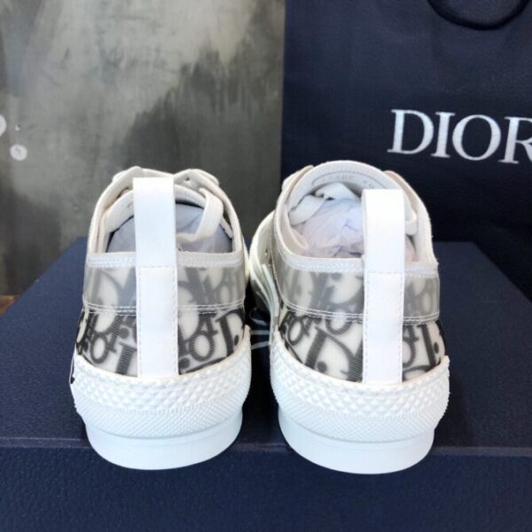 Dior Sneaker - Image 4