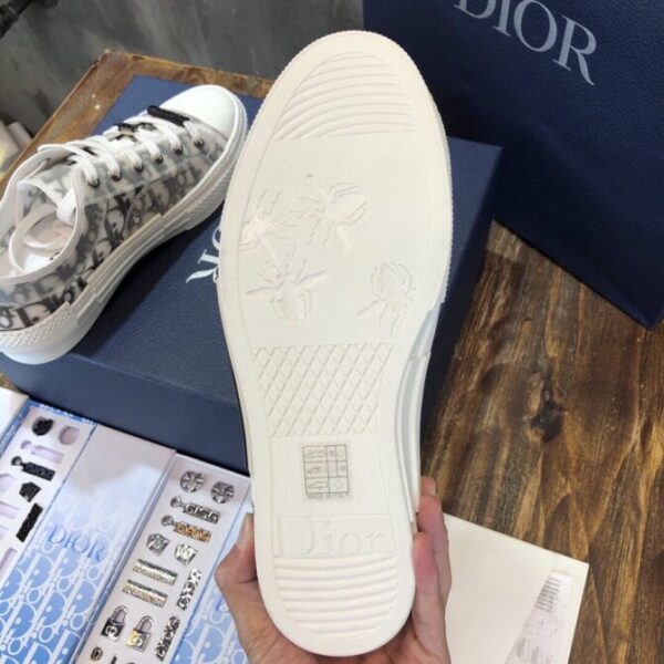 Dior Sneaker - Image 3