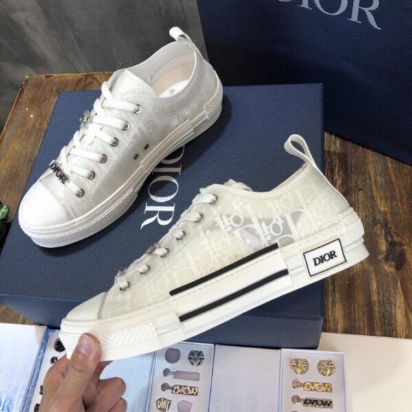 Dior Sneaker - Image 8