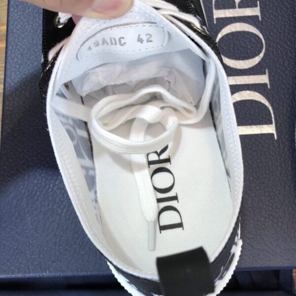 Dior Sneaker - Image 4