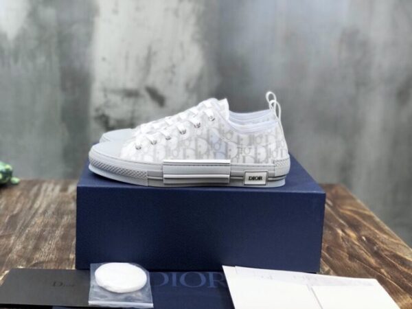 Dior Sneaker