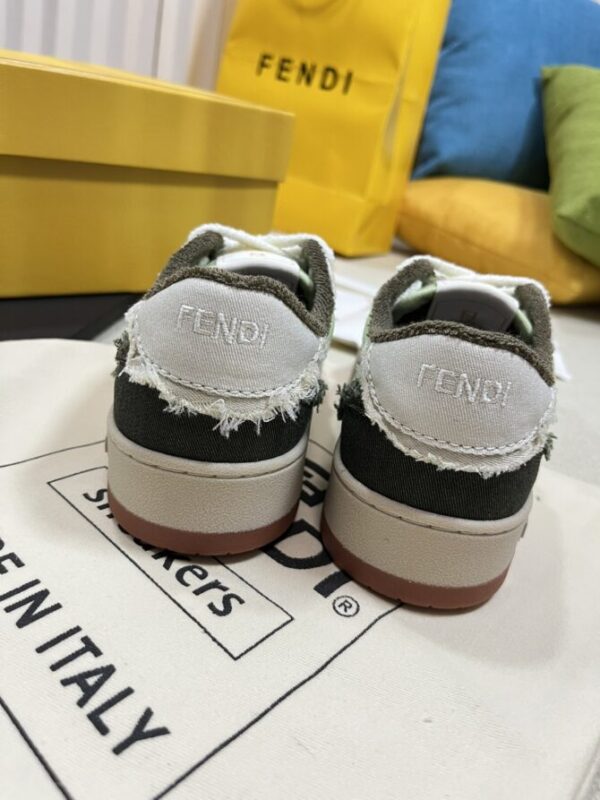 Fendi Sneaker - Image 6