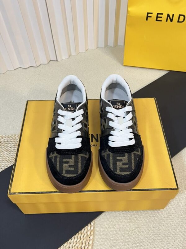 Fendi Sneaker - Image 2