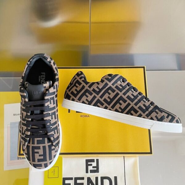 Fendi Sneaker - Image 7