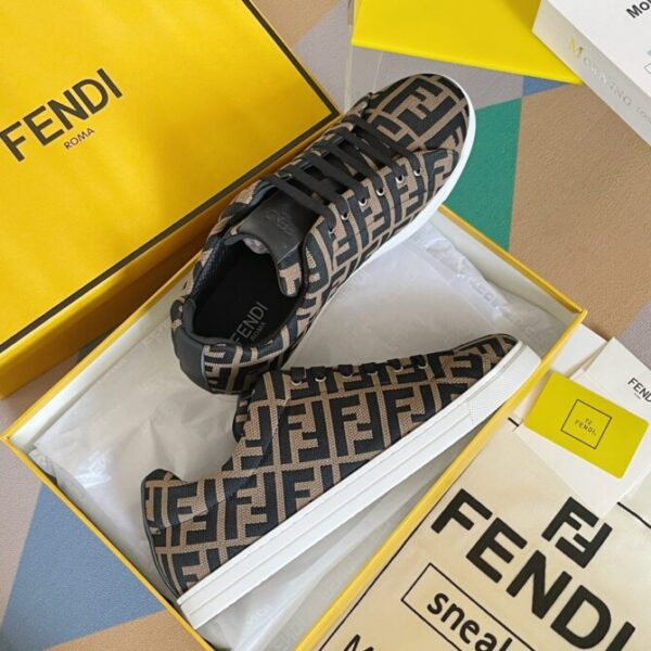 Fendi Sneaker - Image 6