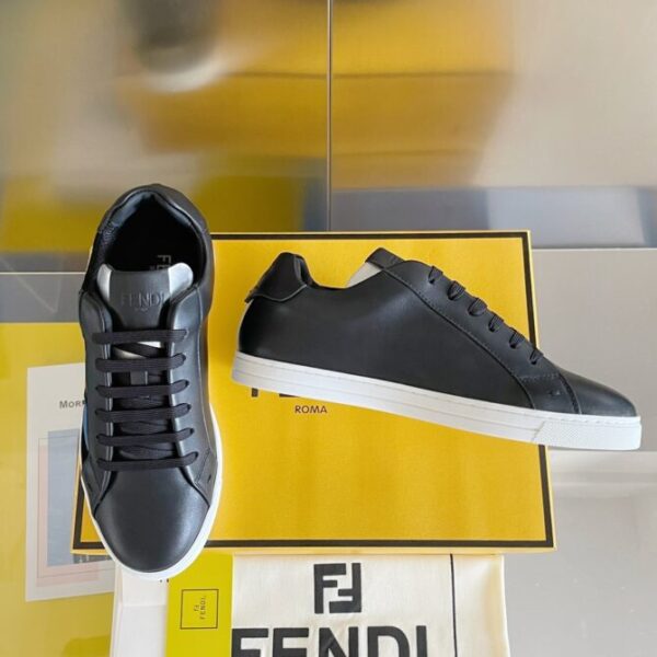 Fendi Sneaker - Image 9