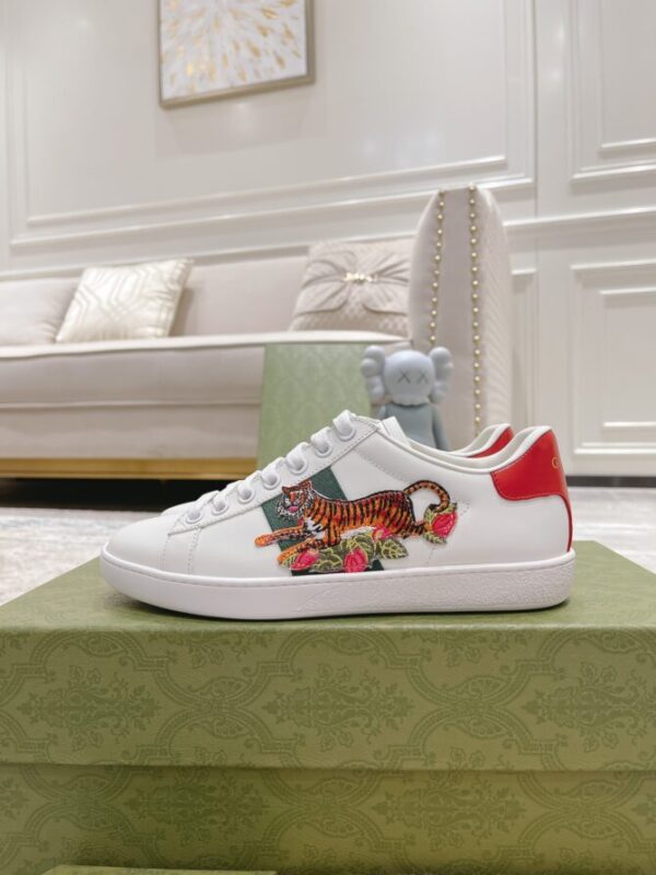 Gucci Sneaker - Image 9
