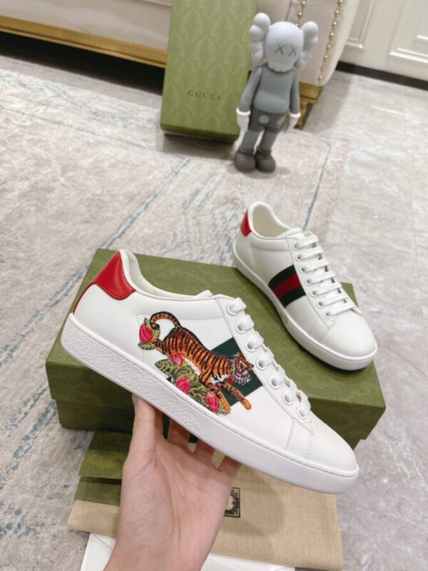 Gucci Sneaker - Image 6