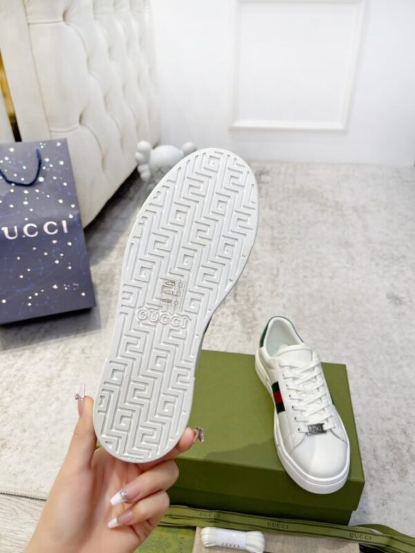 Gucci Sneaker - Image 3