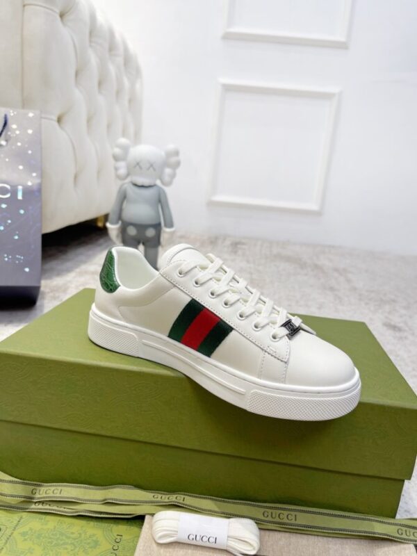 Gucci Sneaker - Image 4