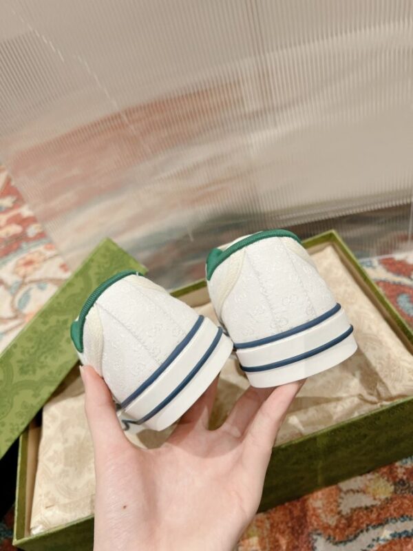 Gucci Sneaker - Image 3