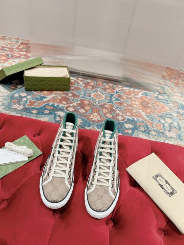 Gucci Sneaker - Image 5