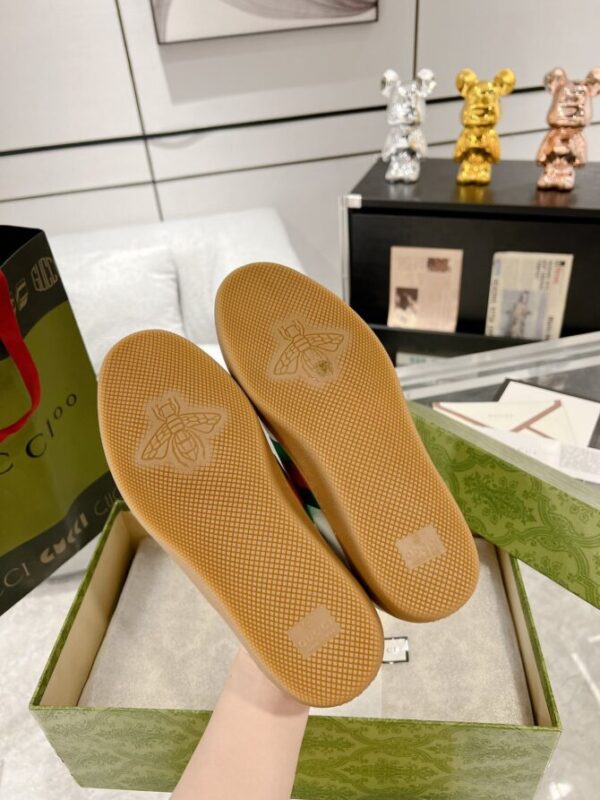 Gucci Sneaker - Image 3