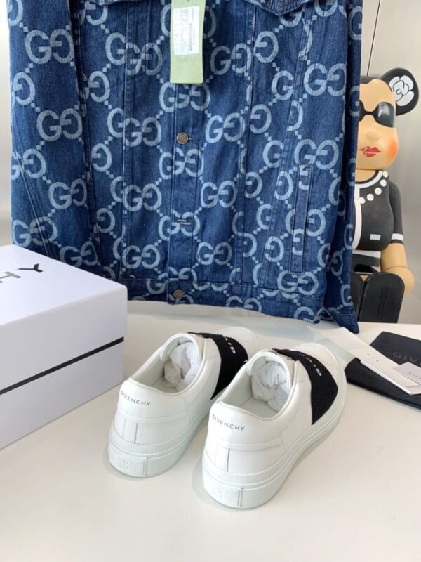GVC Sneaker - Image 6