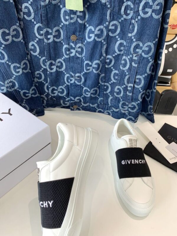 GVC Sneaker - Image 5