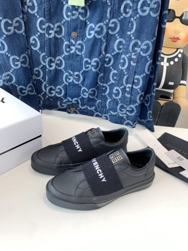 GVC Sneaker - Image 9