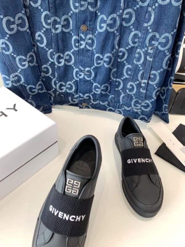GVC Sneaker - Image 4